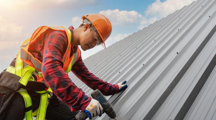 GAF roofing contractor in Manhattan, KS